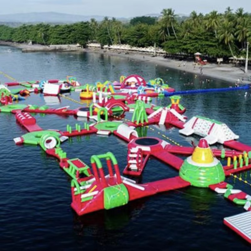 Inflatable Playground Aquatic  - Aquatic Water Sports 评论和价格